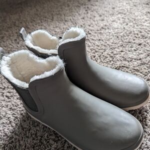 Sierra rain boot booties